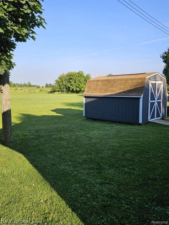 6620 Jefferson Road North Branch, MI 48461 - Photo 6 of 31 Gallery Image 6