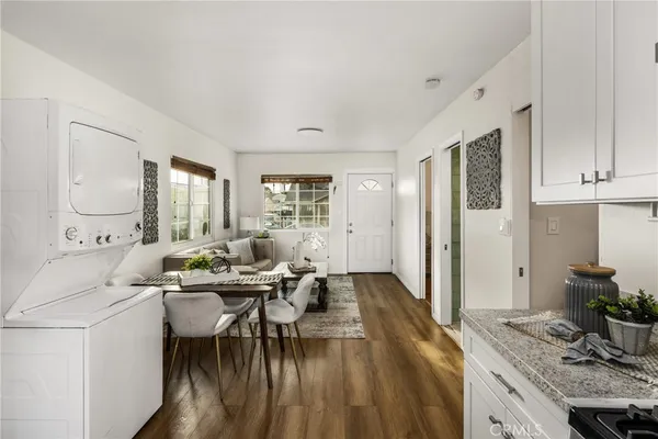 $499,000 | 2320 Locust Avenue, Long Beach, CA 90806