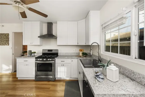 $499,000 | 2320 Locust Avenue, Long Beach, CA 90806
