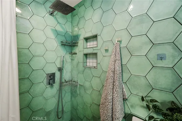 $499,000 | 2320 Locust Avenue, Long Beach, CA 90806