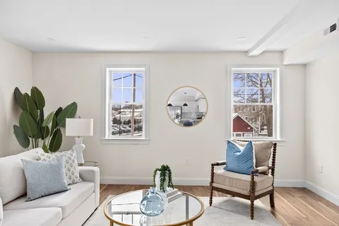 $535,000 | 1 Pleasant Street, Unit 305, Cohasset, MA 02025
