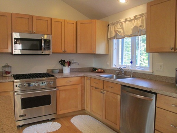 24 Old Spencer Road Charlton, MA 01507 - Photo 8 of 30 Gallery Image 8