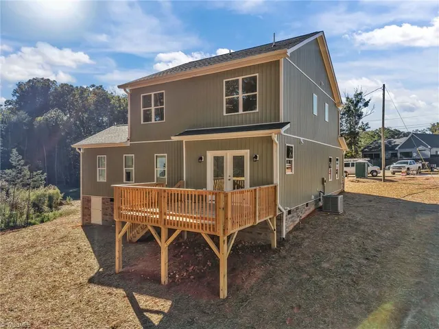 $425,000 | 517 Woods Drive, Randleman, NC 27317