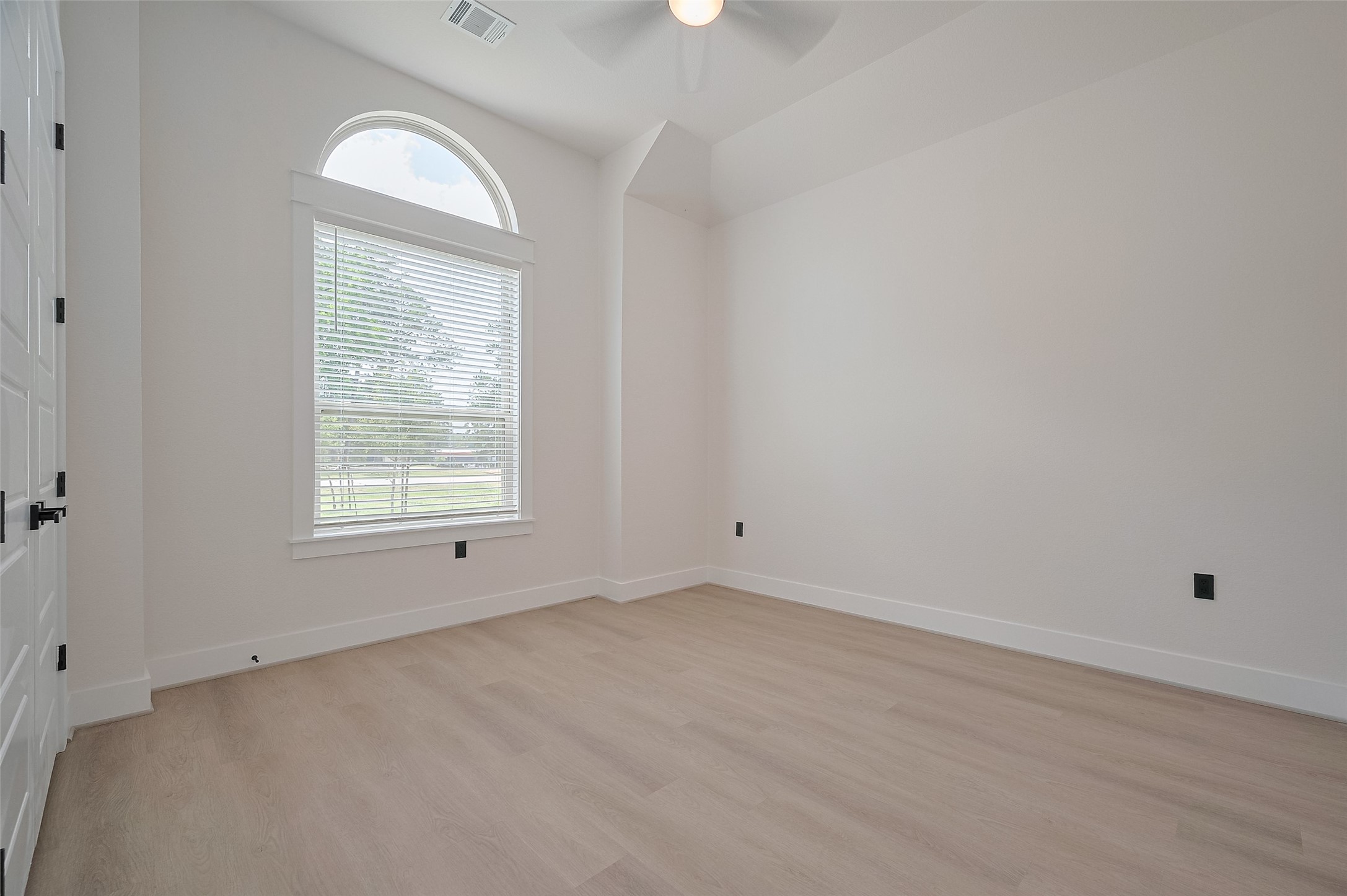 11706 Walden Road Montgomery, TX 77356 - Photo 35 of 50