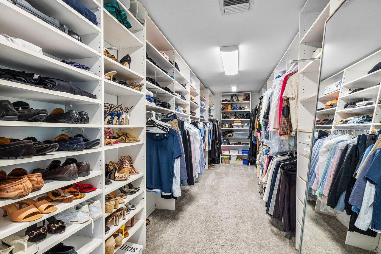 4564 Bocaire Boulevard Boca Raton, FL 33487 - Photo 30 of 64 Huge walk in closet