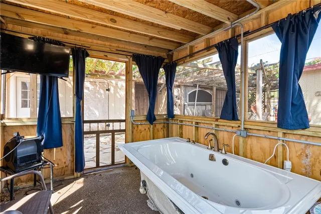 $300,000 | 1302 Aswan Drive, Corpus Christi, TX 78412