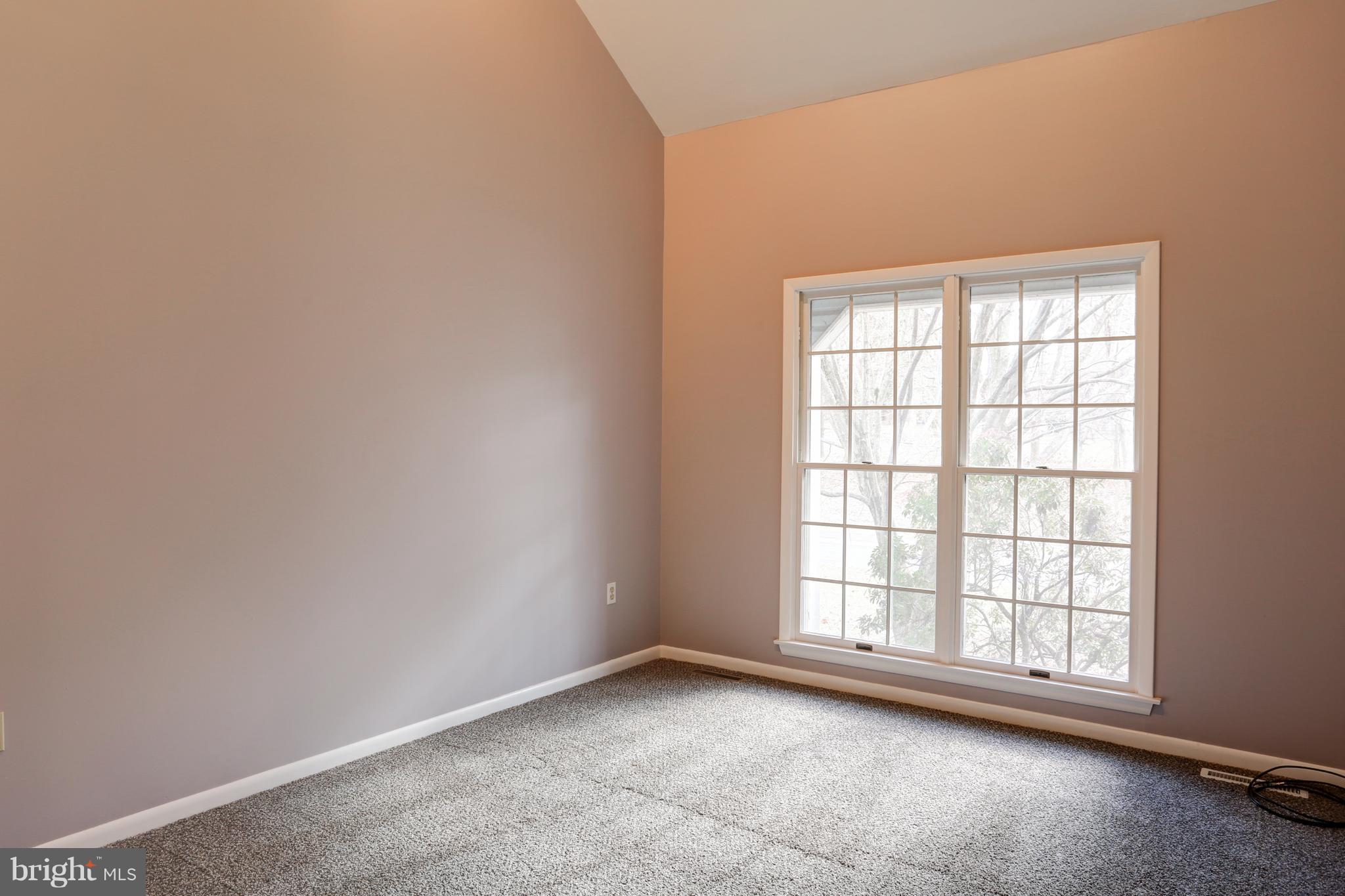 1422 Garalyn Road Harrisburg, PA 17110 - Photo 9 of 10 Gallery Image 9