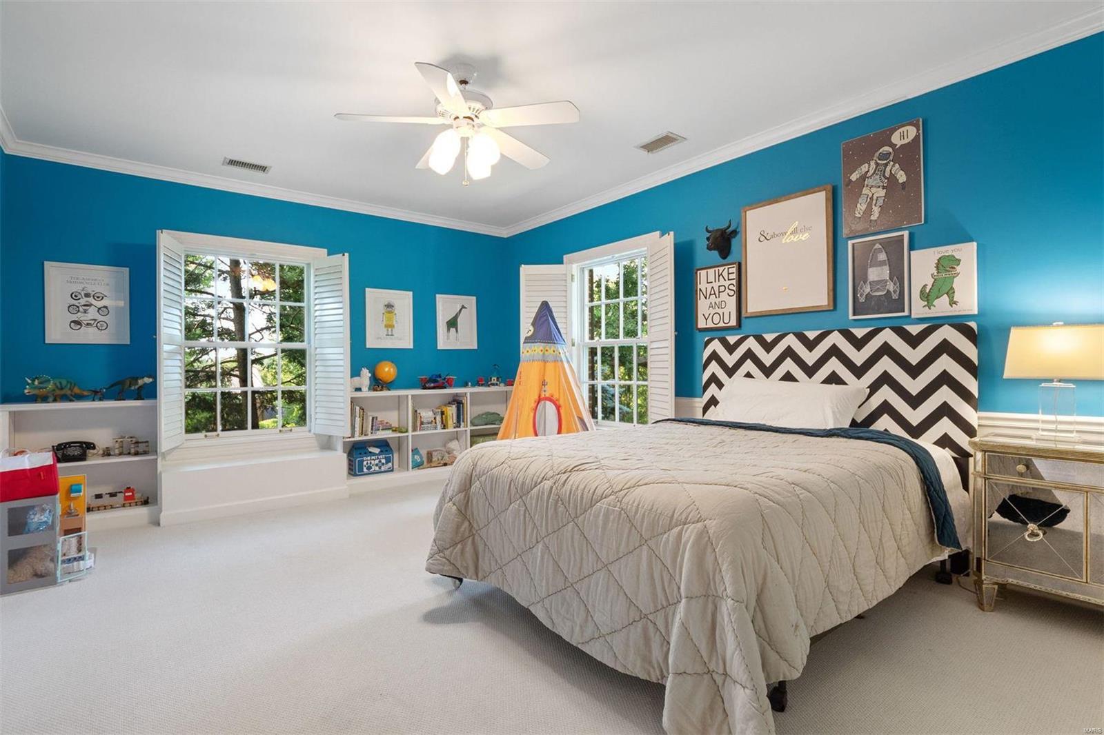 7 Greenbriar Drive Ladue, MO 63124 - Photo 32 of 45