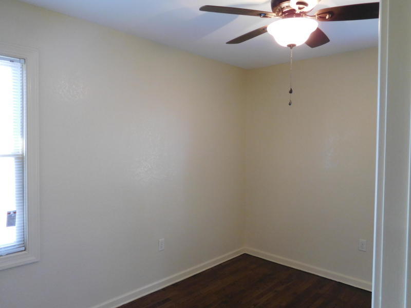 1645 McCarty Road Knoxville, TN 37914 - Photo 2 of 23 mc2