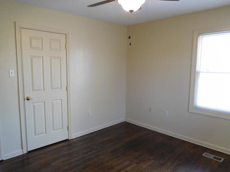 1645 McCarty Road Knoxville, TN 37914 - Photo 5 of 23 mc5