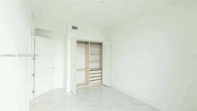 $3,399,000 | 700 Northeast 24th Street, Unit 4401, Miami, FL 33137