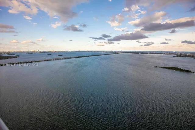 $3,399,000 | 700 Northeast 24th Street, Unit 4401, Miami, FL 33137