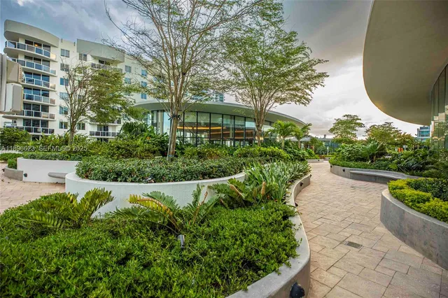 $3,399,000 | 700 Northeast 24th Street, Unit 4401, Miami, FL 33137