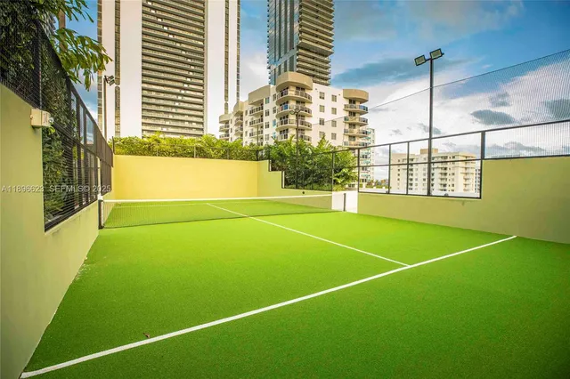 $3,399,000 | 700 Northeast 24th Street, Unit 4401, Miami, FL 33137