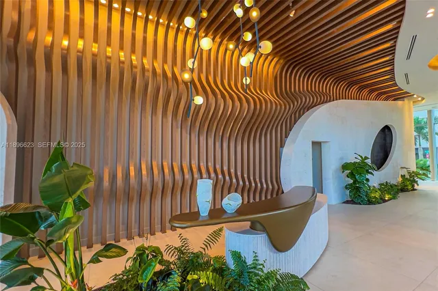 $3,399,000 | 700 Northeast 24th Street, Unit 4401, Miami, FL 33137