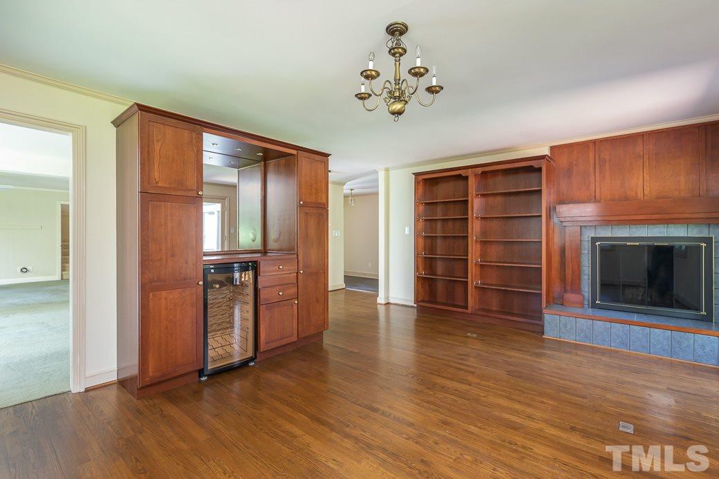 3424 Huckabay Circle Raleigh, NC 27612 - Photo 11 of 26 Gallery Image 11