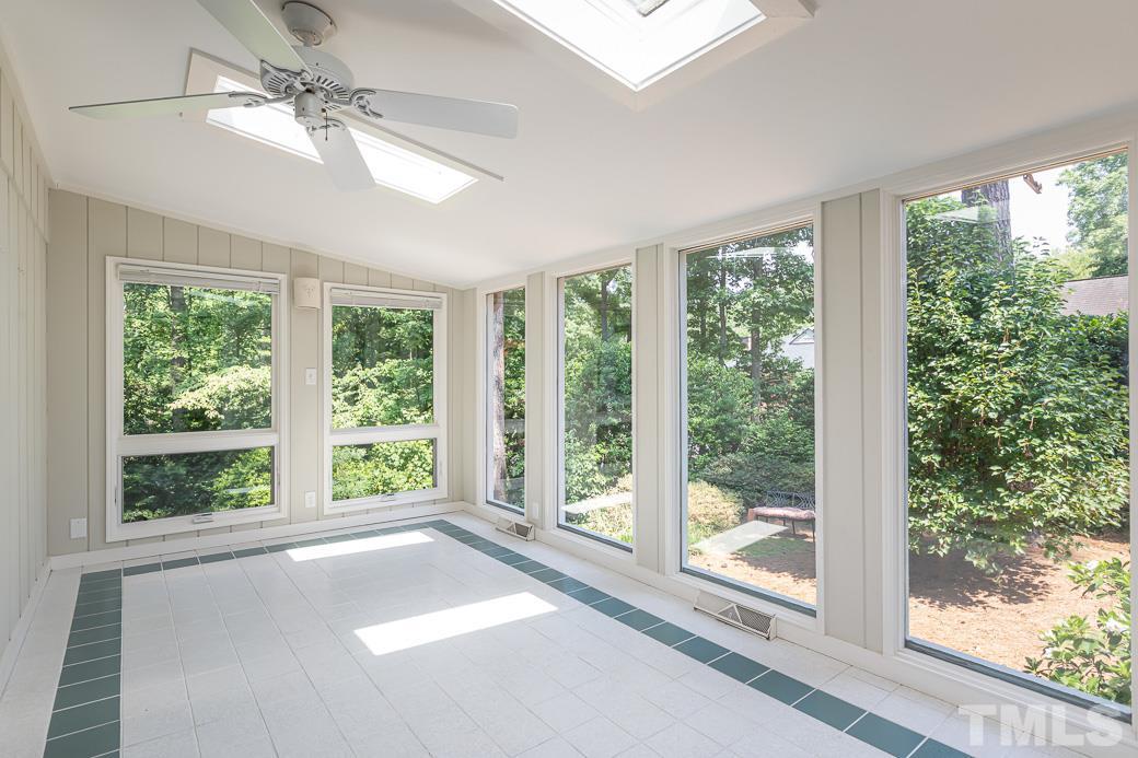 3424 Huckabay Circle Raleigh, NC 27612 - Photo 9 of 26 Gallery Image 9