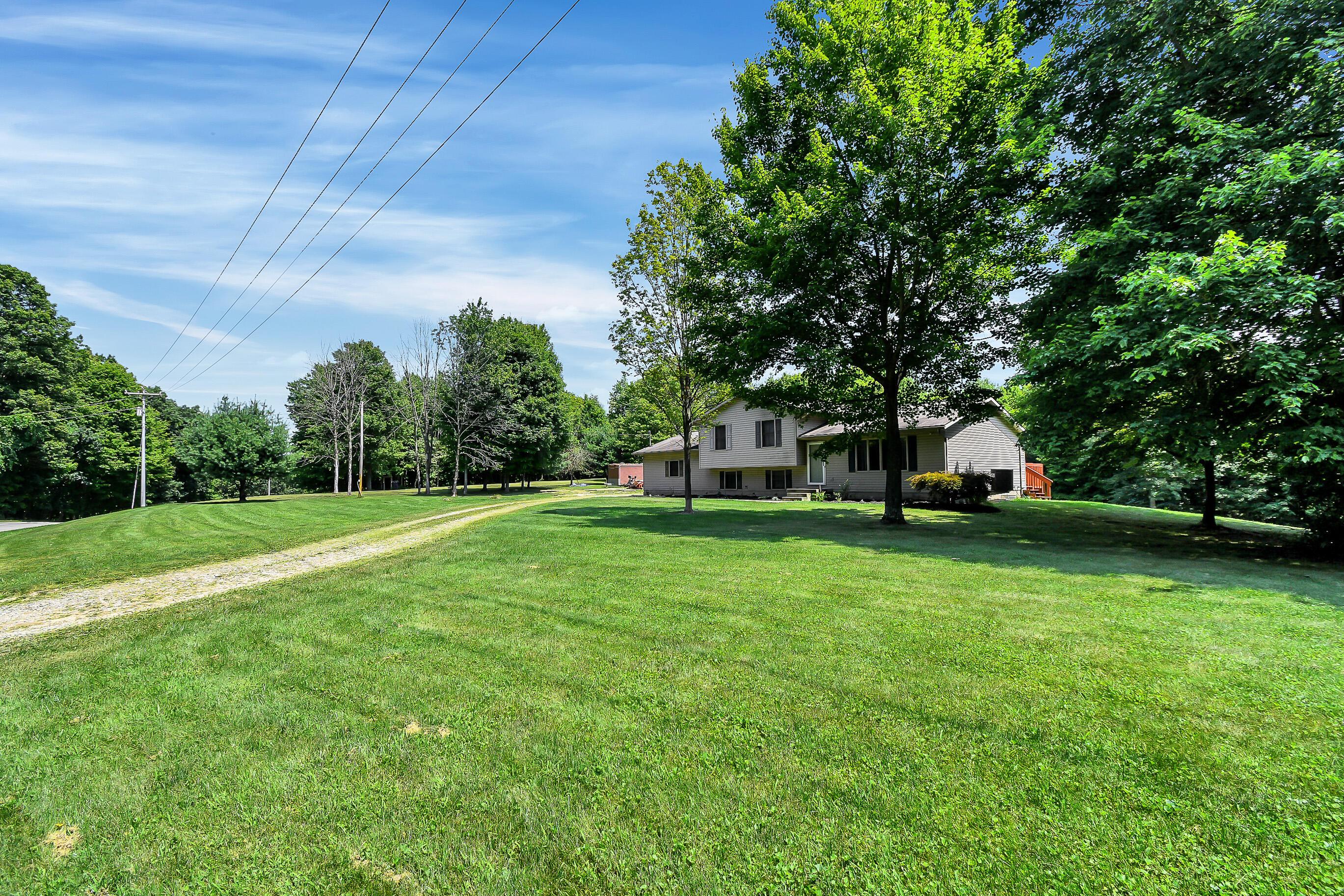 5581 Spring Hill Road Southeast Newark, OH 43056 - Photo 4 of 46