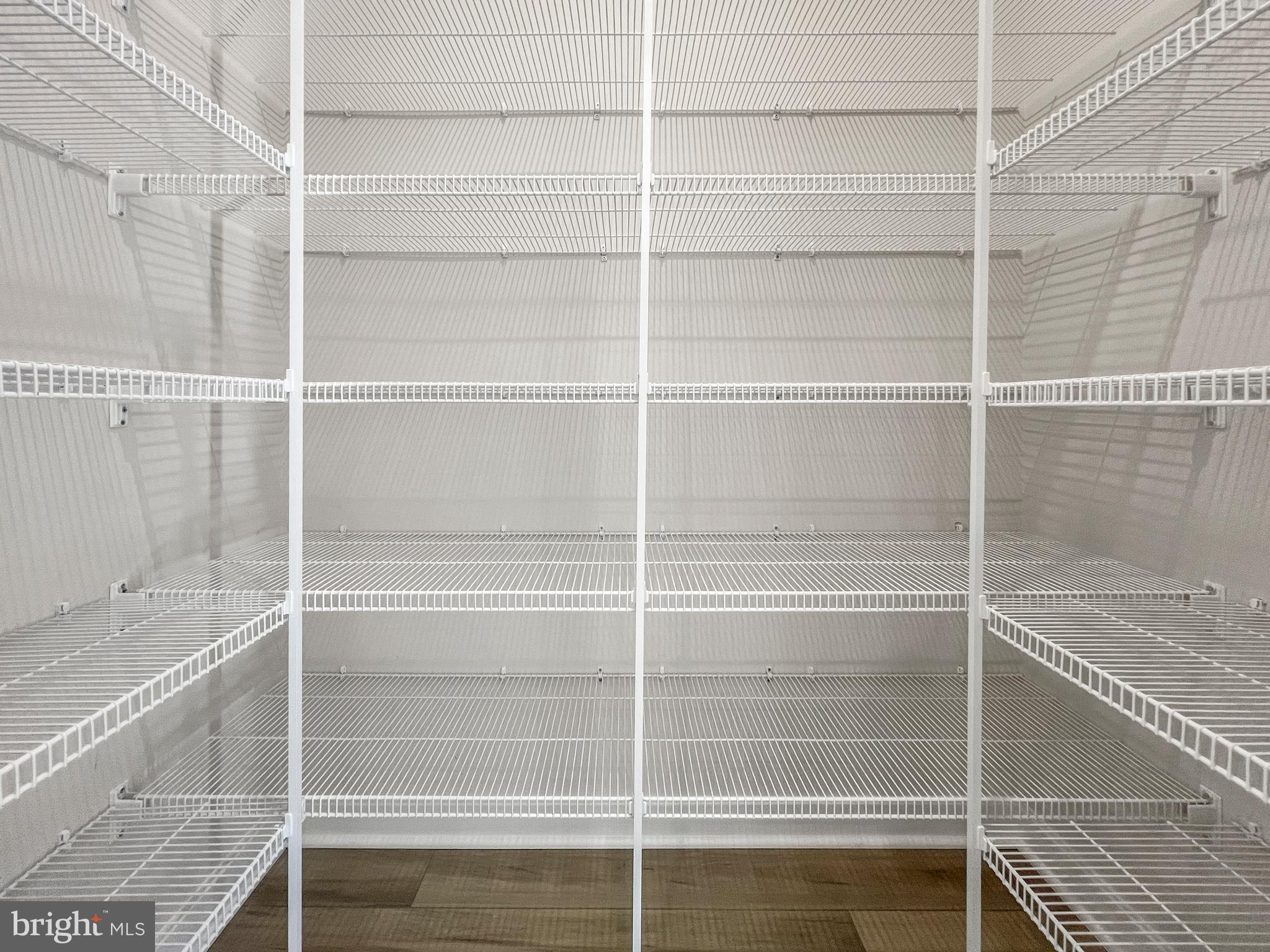 2176 Glacier Road Herndon, VA 20170 - Photo 14 of 42