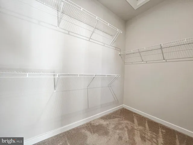 $3,500 | 2176 Glacier Road, Herndon, VA 20170