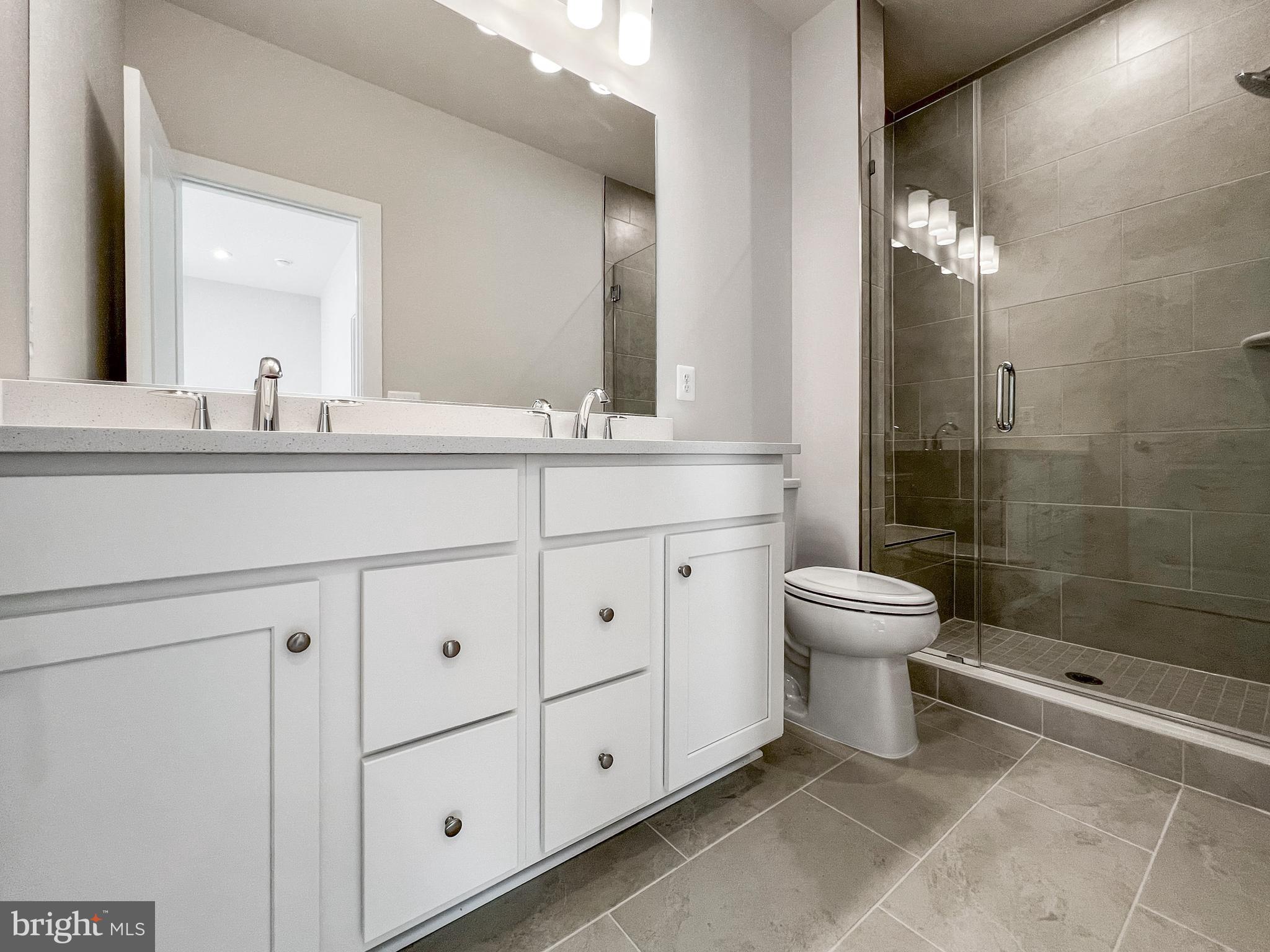 2176 Glacier Road Herndon, VA 20170 - Photo 27 of 42