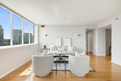 $800,000 | 1515 South Prairie Avenue, Unit 1306, Chicago, IL 60605