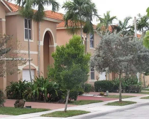 $3,000 | 2218 Northwest 160th Terrace, Unit 2218, Pembroke Pines, FL 33028