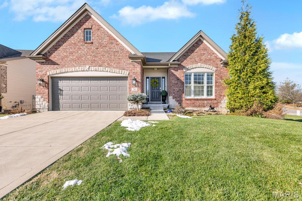 701 Ridgepointe Court Lake St. Louis, MO 63367 - Photo 1 of 47