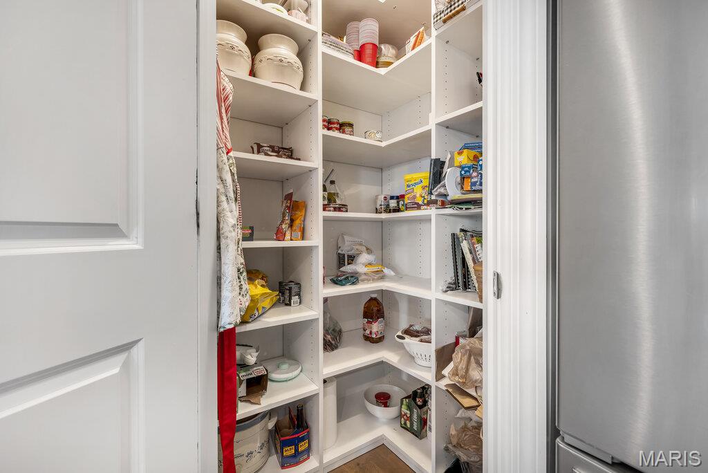 701 Ridgepointe Court Lake St. Louis, MO 63367 - Photo 15 of 47