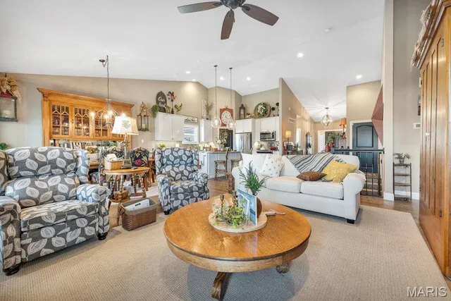 $549,900 | 701 Ridgepointe Court, Lake St. Louis, MO 63367