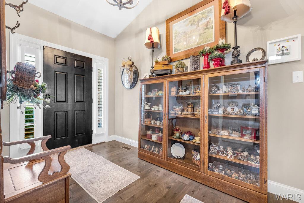 701 Ridgepointe Court Lake St. Louis, MO 63367 - Photo 3 of 47