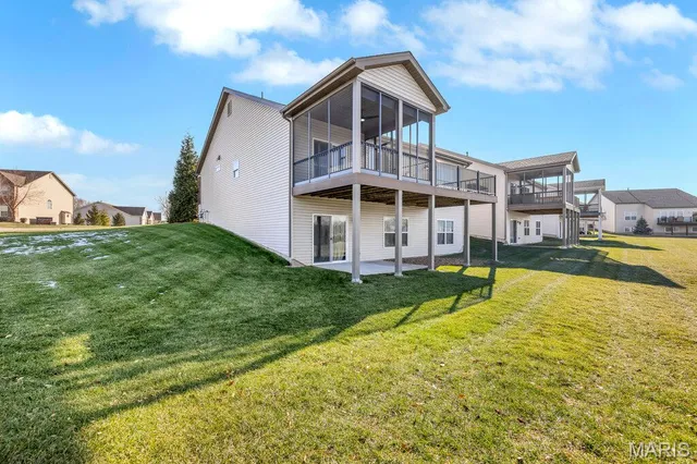 $549,900 | 701 Ridgepointe Court, Lake St. Louis, MO 63367