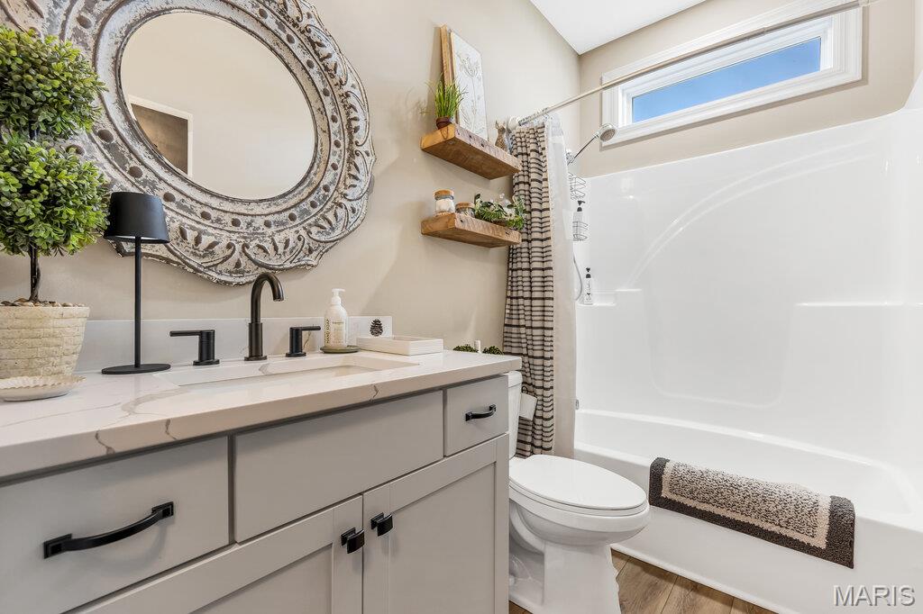 701 Ridgepointe Court Lake St. Louis, MO 63367 - Photo 7 of 47