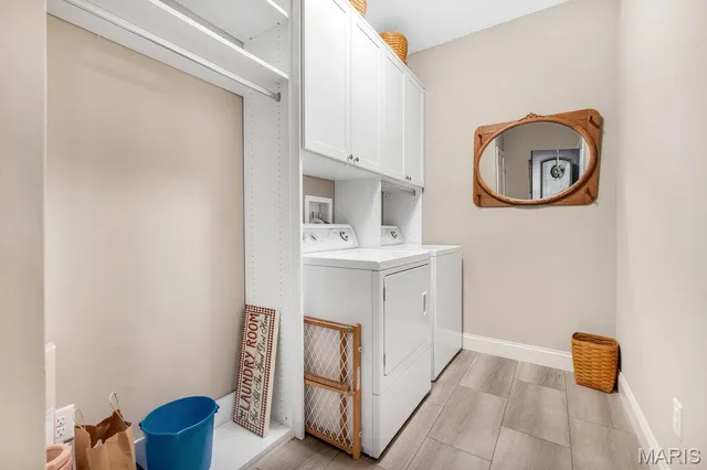 $549,900 | 701 Ridgepointe Court, Lake St. Louis, MO 63367