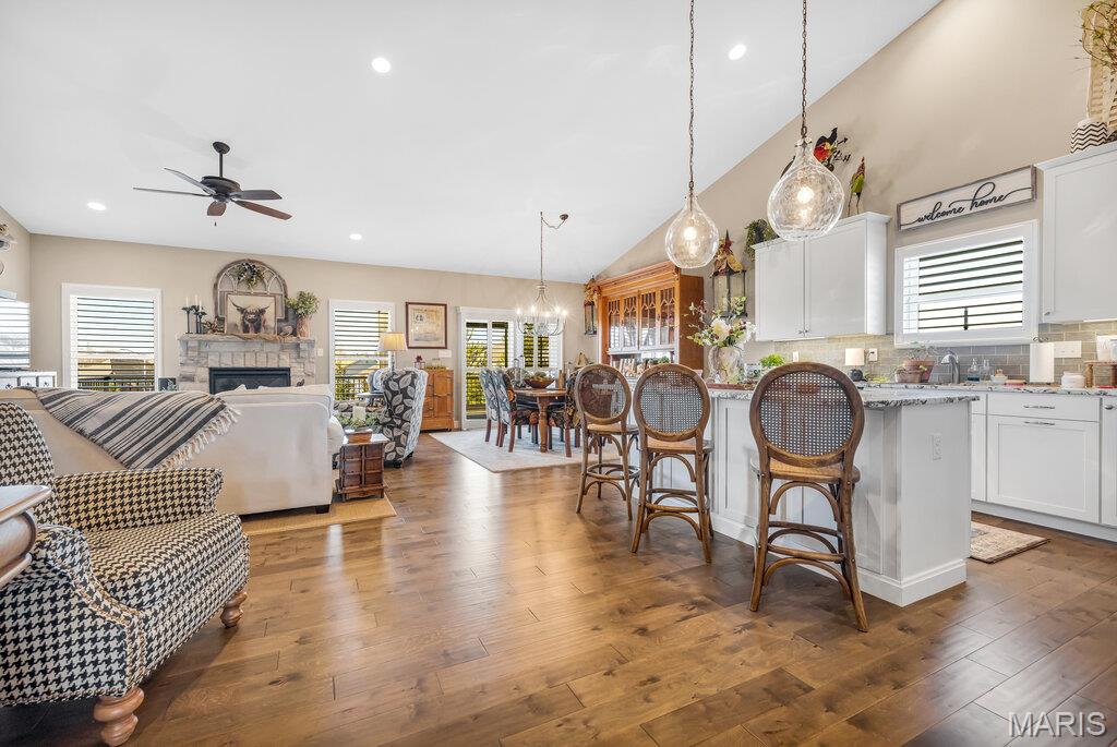 701 Ridgepointe Court Lake St. Louis, MO 63367 - Photo 10 of 47