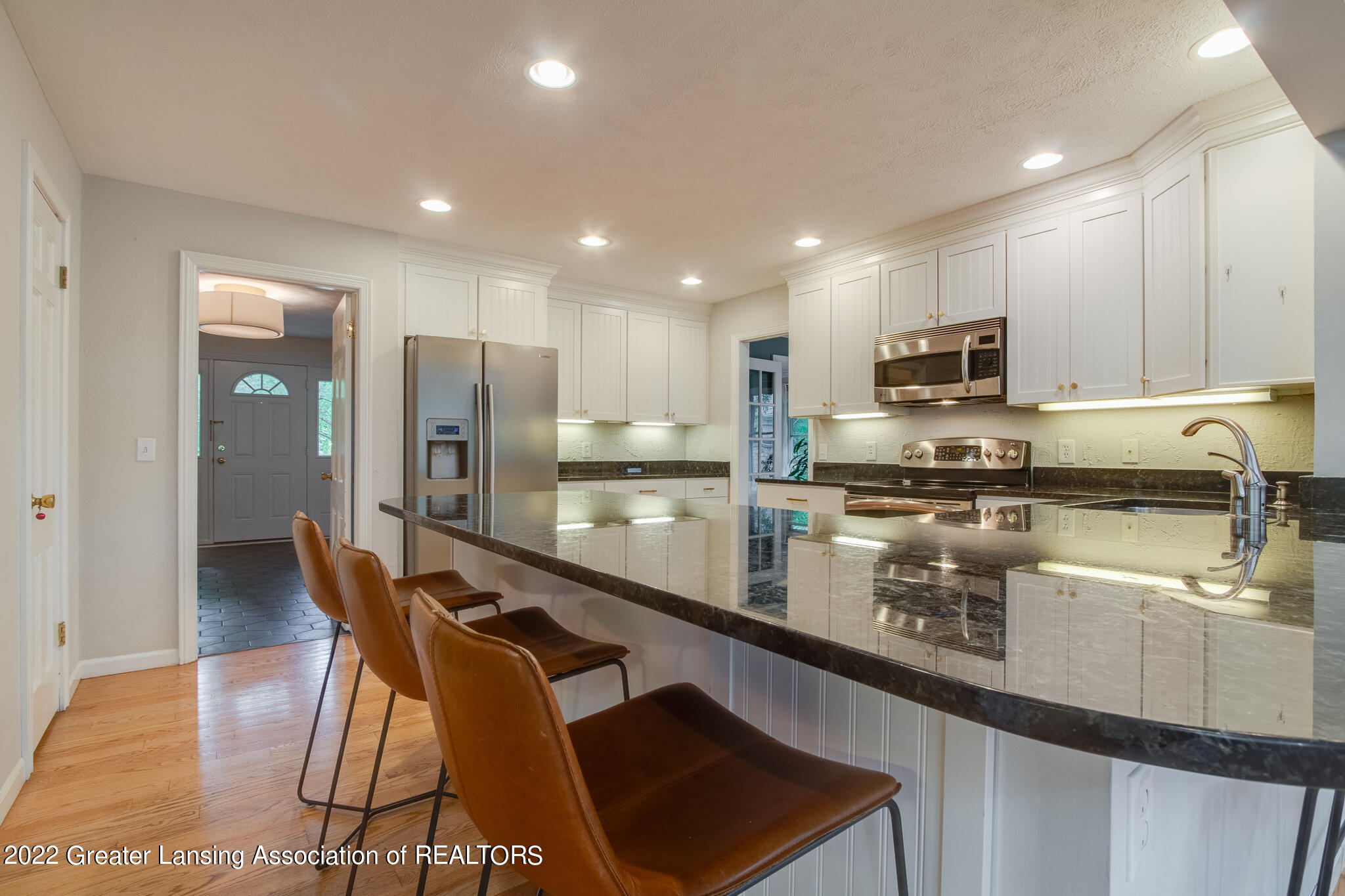1720 Foxcroft Road East Lansing, MI 48823 - Photo 9 of 53 Large Eating Area