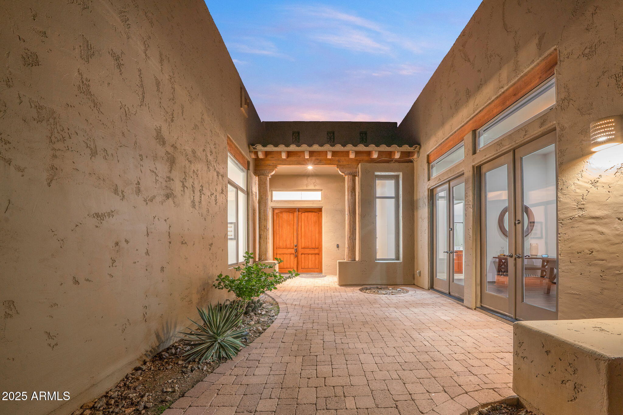 10302 South 16th Avenue Phoenix, AZ 85041 - Photo 17 of 74 9-web-or-mls-10302 S 16th Ave - MLS Imag