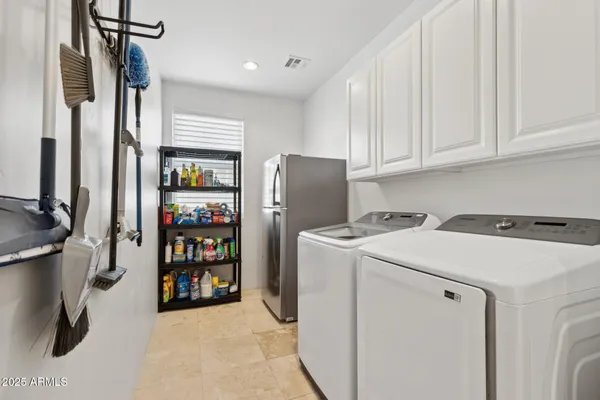 $1,274,900 | 10302 South 16th Avenue, Phoenix, AZ 85041