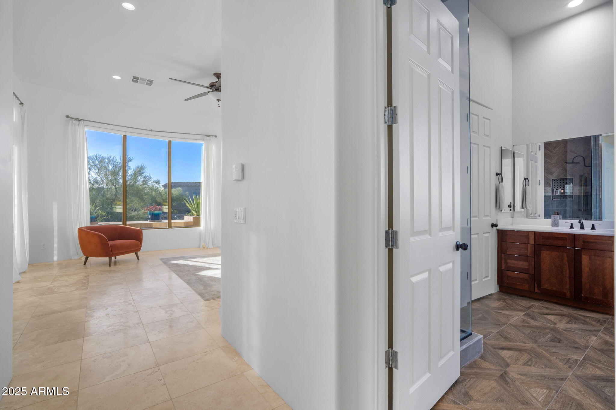 10302 South 16th Avenue Phoenix, AZ 85041 - Photo 43 of 74 a view of a room with a furniture and a kitchen