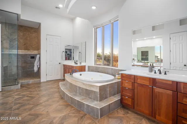 $1,299,999 | 10302 South 16th Avenue, Phoenix, AZ 85041