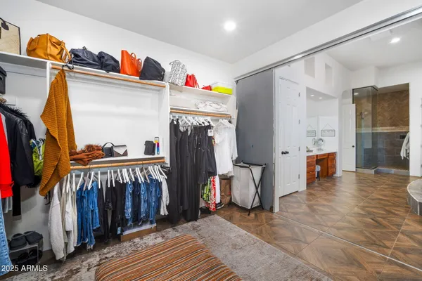 $1,274,900 | 10302 South 16th Avenue, Phoenix, AZ 85041