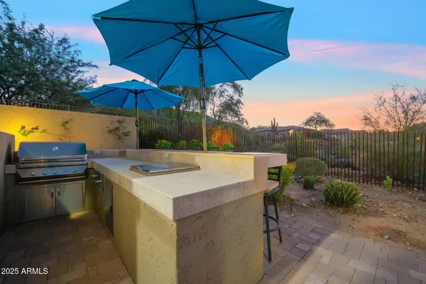 $1,274,900 | 10302 South 16th Avenue, Phoenix, AZ 85041