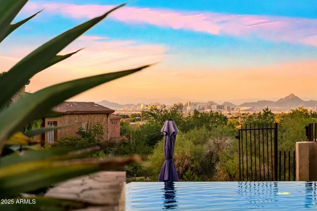 $1,299,999 | 10302 South 16th Avenue, Phoenix, AZ 85041