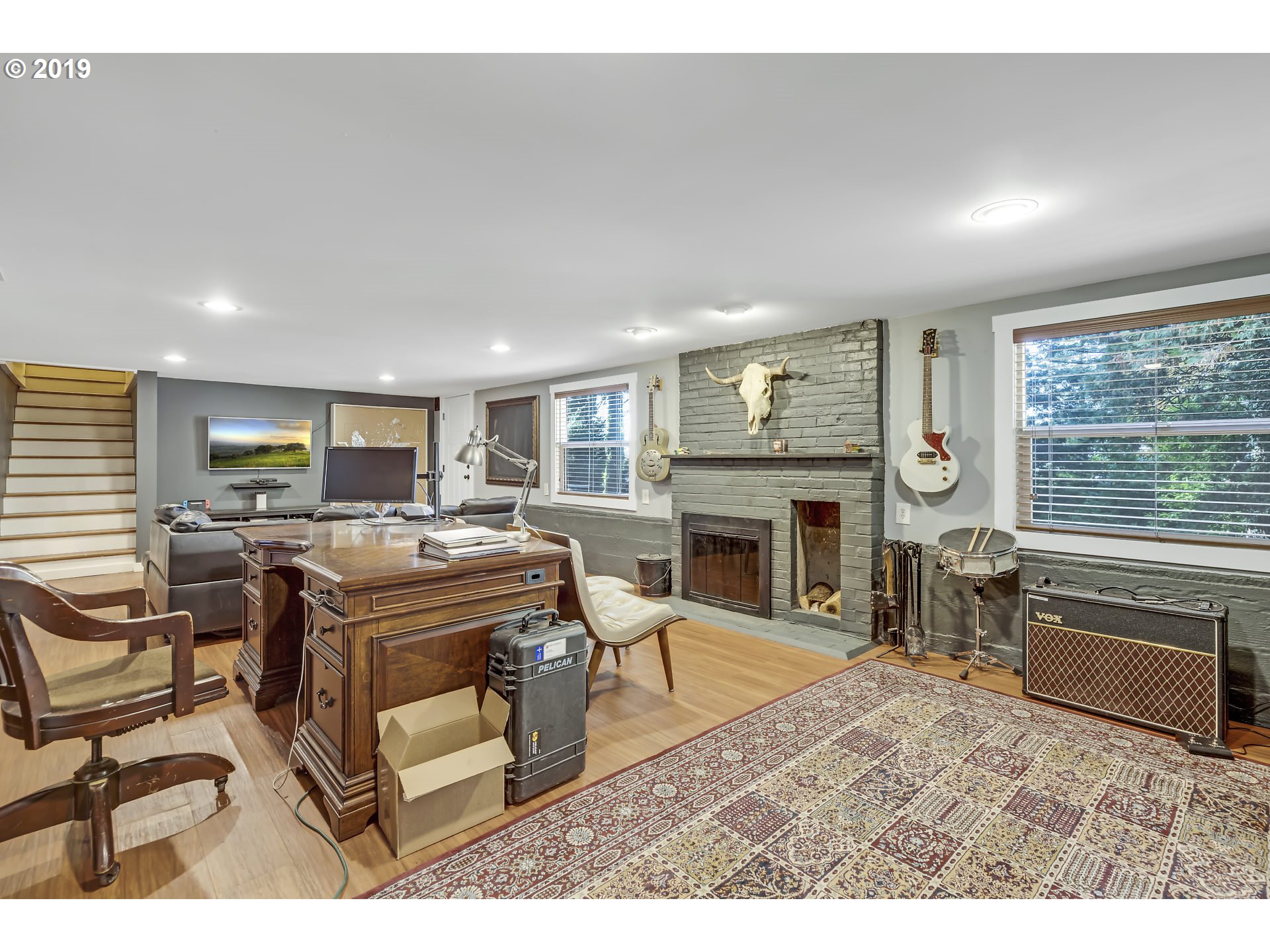 12029 Southwest Lesser Road Portland, OR 97219 - Photo 15 of 25 Gallery Image 15