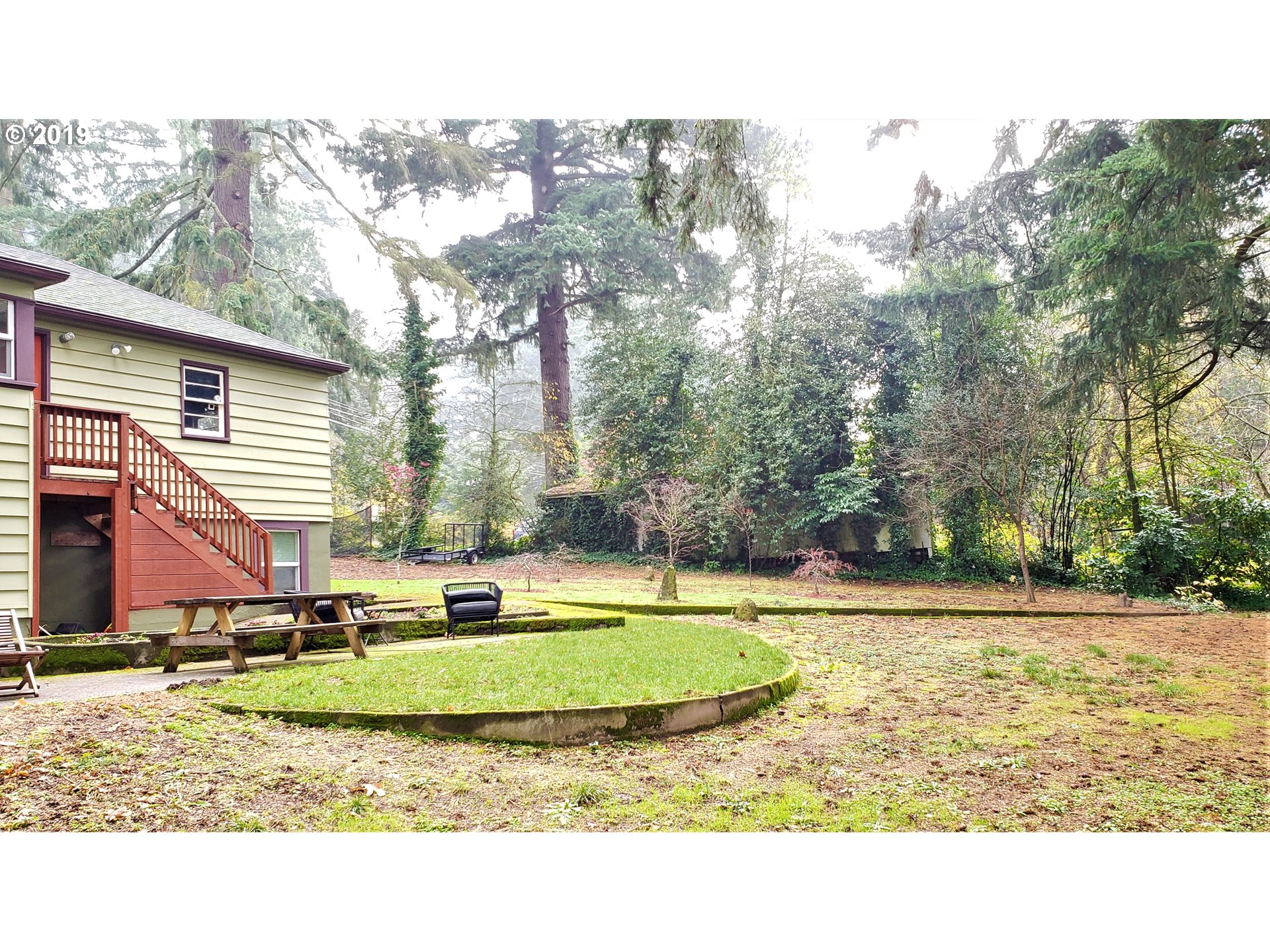 12029 Southwest Lesser Road Portland, OR 97219 - Photo 20 of 25 Gallery Image 20