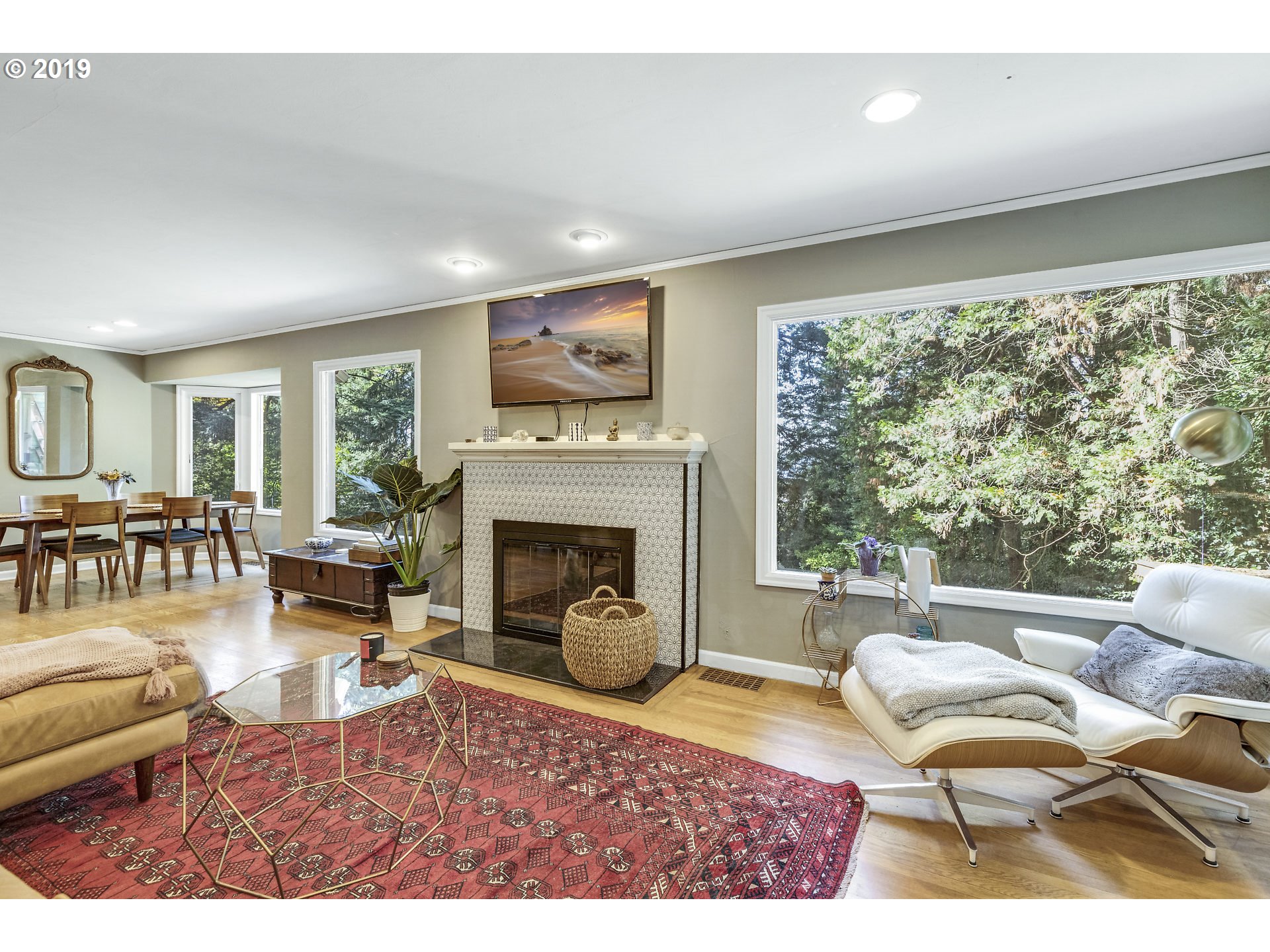 12029 Southwest Lesser Road Portland, OR 97219 - Photo 3 of 25 Gallery Image 3