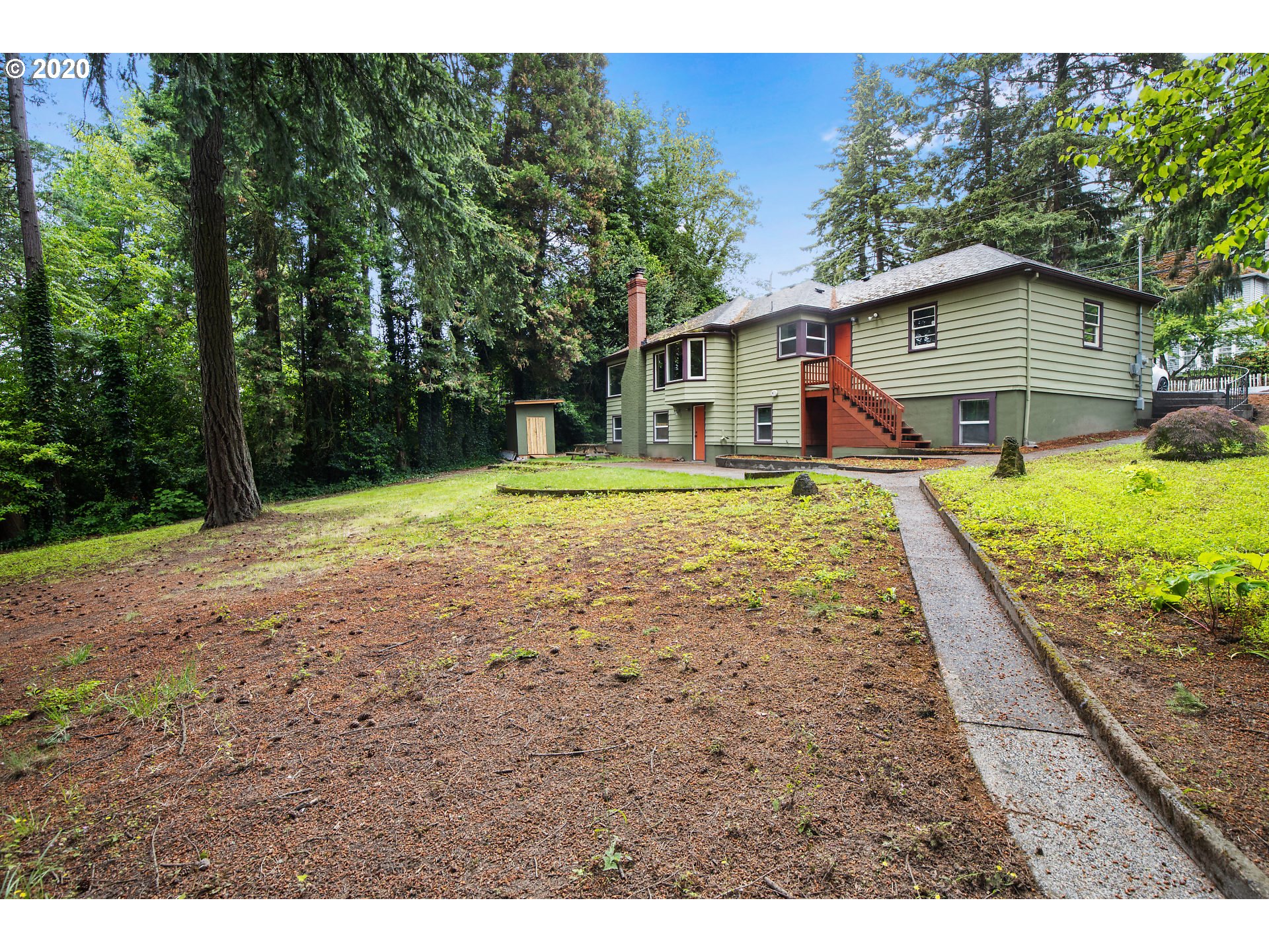 12029 Southwest Lesser Road Portland, OR 97219 - Photo 23 of 25 Gallery Image 23