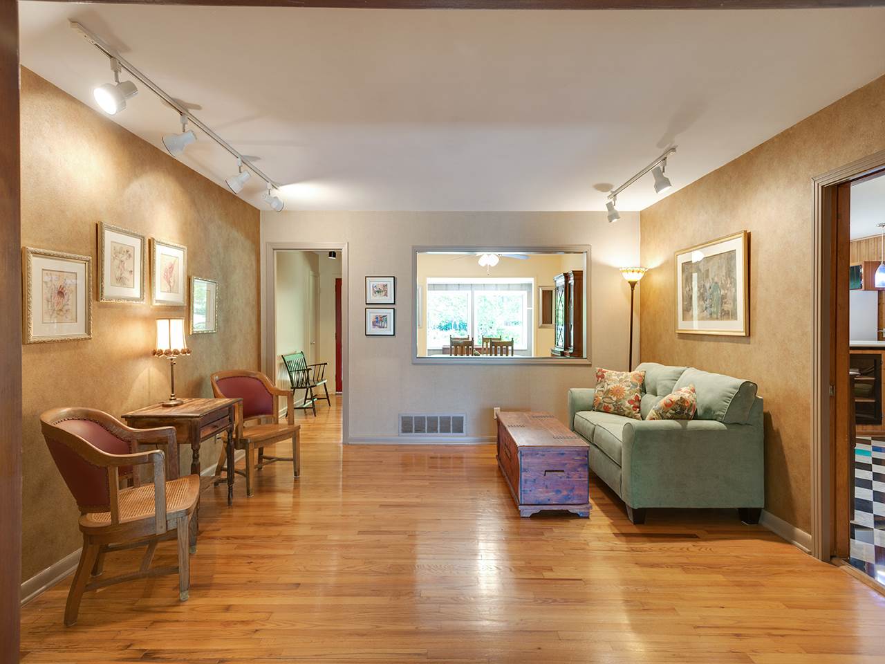 Gallery Image 6