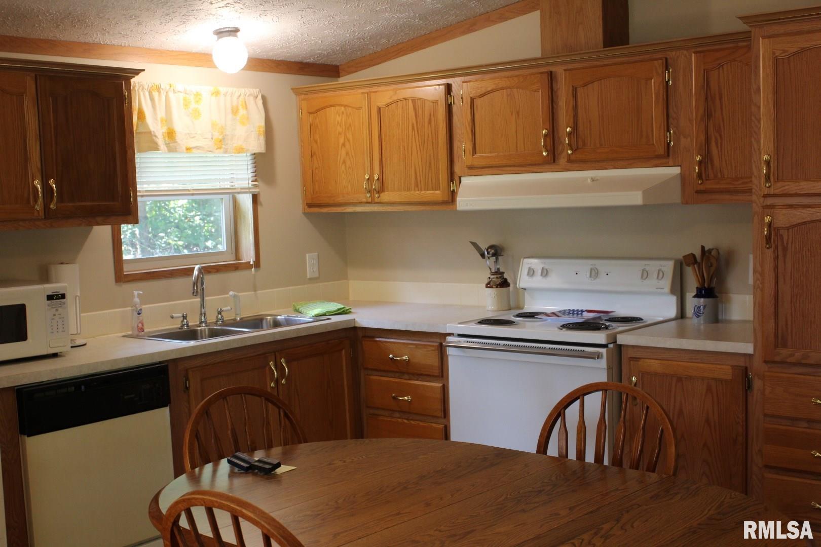 35 Beaver Point Goreville, IL 62939 - Photo 18 of 38 Gallery Image 18