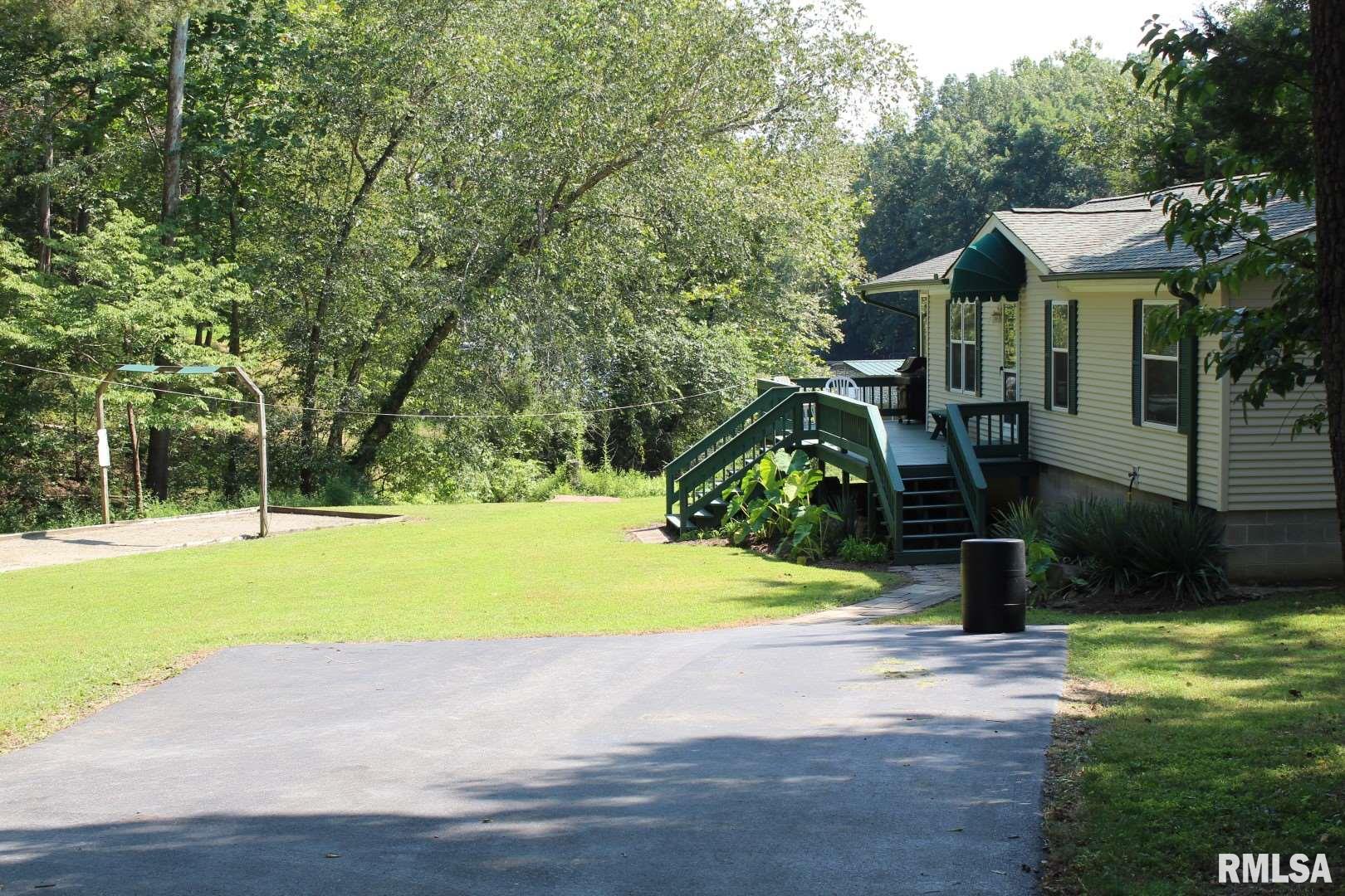 35 Beaver Point Goreville, IL 62939 - Photo 3 of 38 Gallery Image 3
